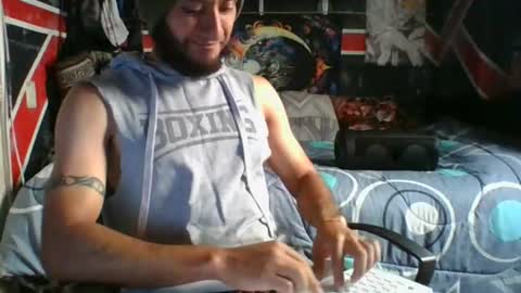 Snapshot of trizquelmen chatting on July 10, 4:42 pm Andrew online show from July 10, 4:42 pm