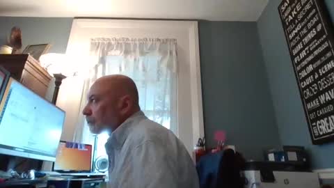 Snapshot of trodgers136 chatting on September 24, 12:41 pm TRodgers online show from September 24, 12:41 pm