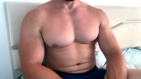 Snapshot of troncq chatting on July 6, 2:47 pm Troncq online show from July 6, 2:47 pm
