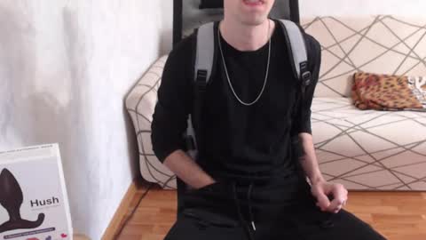 I POST MY FUCKING VIDEOS AND PICS    online show from October 21, 4:57 am