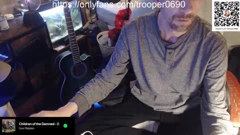 trooper0690 online show from December 22, 7:44 pm