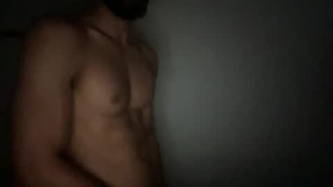 Snapshot of tropiclightskin97 chatting on July 11, 10:44 pm tropiclightskin97 online show from July 11, 10:44 pm