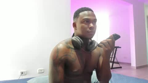 Troy Khalil online show from December 18, 8:59 pm