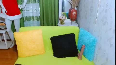 Snapshot of true_belle chatting on November 11, 7:14 pm GODDESS BELLE online show from November 11, 7:14 pm