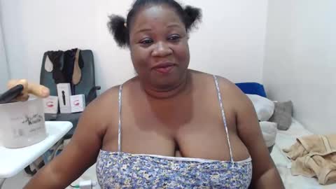 TrueBella30 online show from January 23, 8:04 am