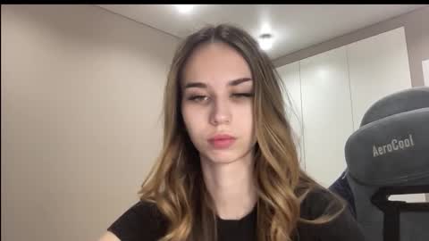 tryme_muse online show from December 15, 5:17 pm