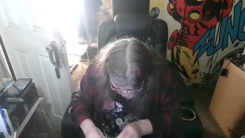 Anne online show from February 6, 3:22 am