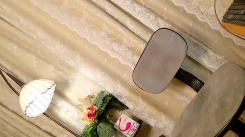 Chloe online show from March 11, 11:05 am