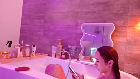 Snapshot of ts_rose25 chatting on October 27, 8:46 pm TS Rose25 online show from October 27, 8:46 pm