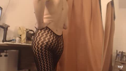 Snapshot of ts_samantha22 chatting on May 7, 10:59 pm Samantha Eli online show from May 7, 10:59 pm