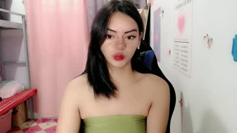 Dhalia online show from December 4, 1:47 am