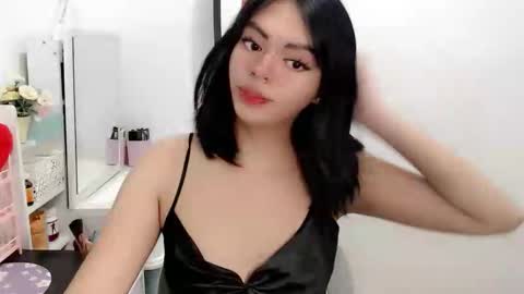 Dhalia online show from October 15, 6:02 am