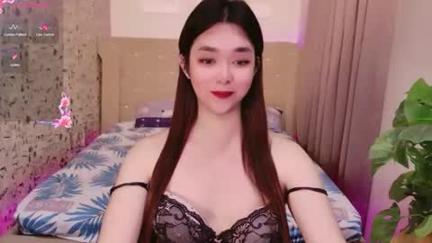 ts_yoshi_ online show from November 6, 12:33 am