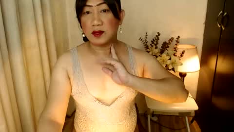 Snapshot of tscarolina chatting on June 8, 6:19 pm Carolina online show from June 8, 6:19 pm