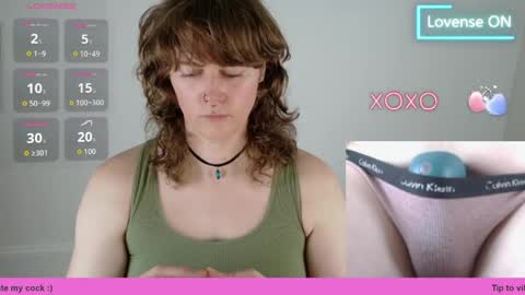 Snapshot of tsellieryder chatting on May 20, 1:01 am Ellie Ryder online show from May 20, 1:01 am