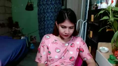 SHENA  online show from February 2, 11:25 pm