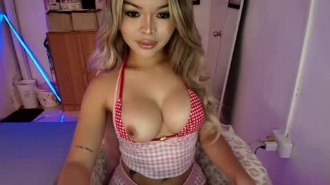 tsgilian_exoticbeauty online show from March 7, 3:14 am
