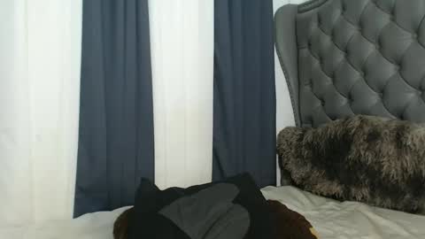 tskitty_girl online show from March 6, 10:09 am