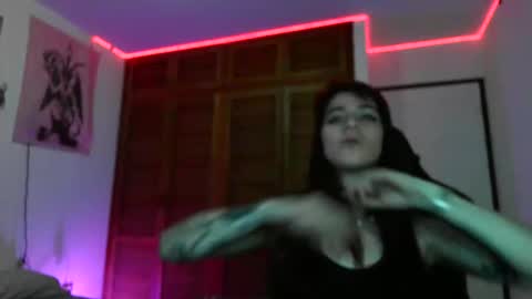 Snapshot of tslucifer chatting on January 8, 2:14 am Luisa Fernndez online show from January 8, 2:14 am