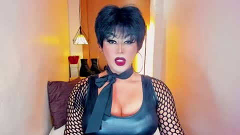 Nicoleeee online show from April 14, 5:19 pm