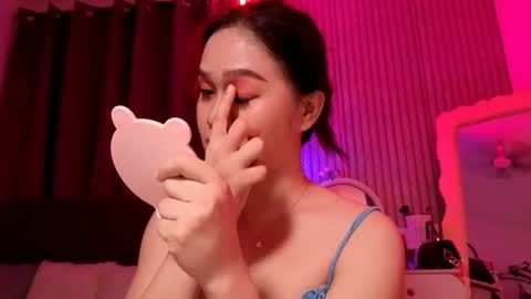 Snapshot of tsnathaliasilvana chatting on October 2, 11:17 am Bella Ratbu online show from October 2, 11:17 am