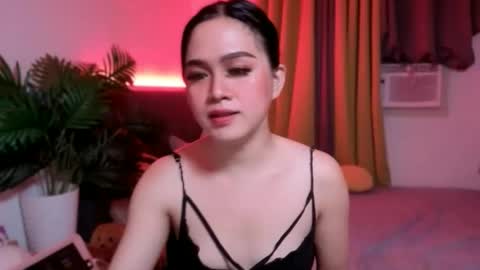 Snapshot of tsnathaliasilvana chatting on March 22, 4:32 pm Bella Ratbu online show from March 22, 4:32 pm