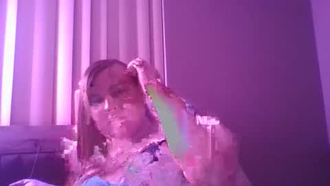 TSPhoenixEvelyn online show from May 29, 6:11 am