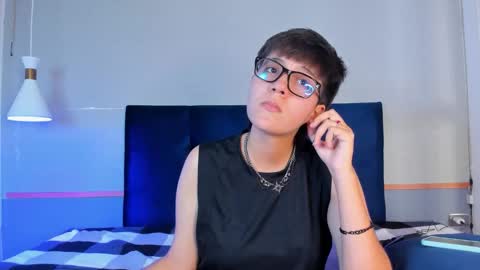 Maru online show from November 20, 8:30 pm