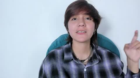 Maru online show from April 6, 7:04 pm