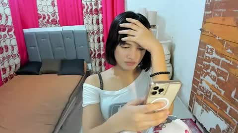 Snapshot of tsuncutajang chatting on May 6, 6:24 pm tsuncutajang online show from May 6, 6:24 pm