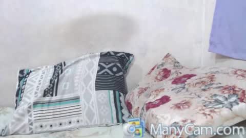 Snapshot of tswildflower33 chatting on April 19, 6:21 pm Chin-chin online show from April 19, 6:21 pm