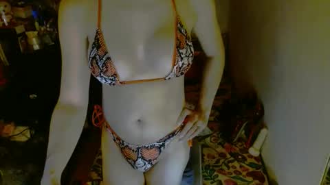 Tsyummydickx online show from February 16, 5:03 am