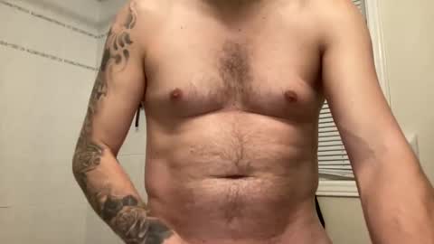 Snapshot of tt_boy2000 chatting on December 17, 2:12 am TT Boy2000 online show from December 17, 2:12 am