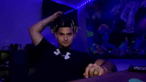 Snapshot of ttgx69 chatting on April 7, 3:51 am ttgx69 online show from April 7, 3:51 am