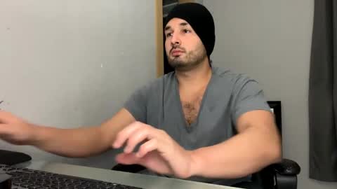 Snapshot of tuamante000 chatting on December 5, 8:22 am Stimulation make me Cum in Public or in Pvt online show from December 5, 8:22 am