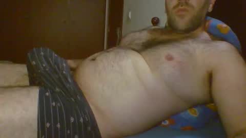 Snapshot of tuga_man_ chatting on February 28, 11:28 pm tuga man online show from February 28, 11:28 pm