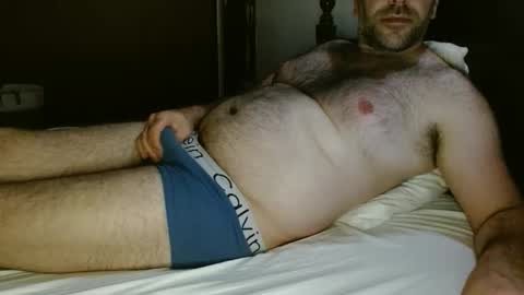 tuga man online show from April 4, 11:02 pm