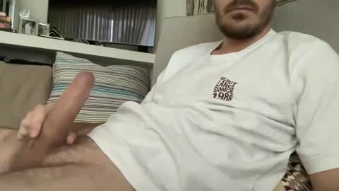 tugaontour online show from February 6, 1:14 pm