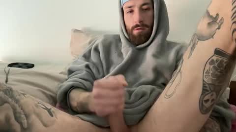 Tuhands online show from April 11, 10:41 am