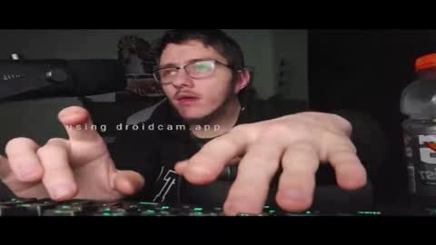 tunaliargirl1982 online show from October 2, 3:13 am