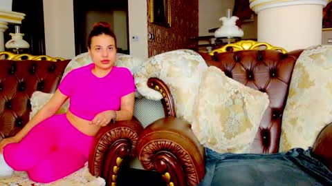 Tunde online show from February 20, 5:15 am