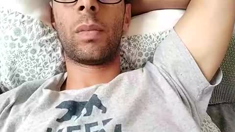 Snapshot of tunisiensexyguy chatting on May 11, 7:03 am TunisienSexyGuy online show from May 11, 7:03 am