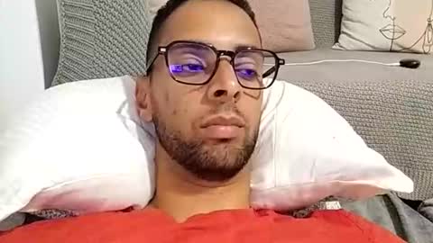 Snapshot of tunisiensexyguy chatting on May 15, 7:43 pm TunisienSexyGuy online show from May 15, 7:43 pm