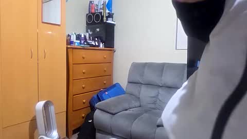 turkzuowt online show from March 2, 7:54 pm