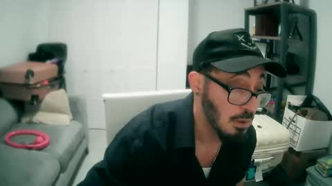 tuscan_taurus online show from February 11, 7:54 am