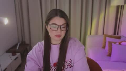 Ariana online show from February 17, 9:32 pm