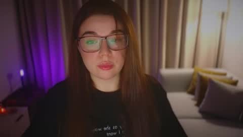 Ariana online show from March 1, 8:33 pm