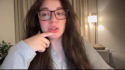 Snapshot of tutti_frutti_ chatting on August 2, 8:29 pm Ariana online show from August 2, 8:29 pm
