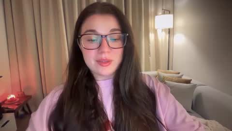 Snapshot of tutti_frutti_ chatting on August 3, 6:00 pm Ariana online show from August 3, 6:00 pm