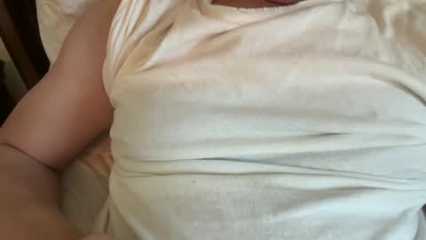 Snapshot of tw4_5 chatting on December 5, 3:39 pm tw4_5 online show from December 5, 3:39 pm